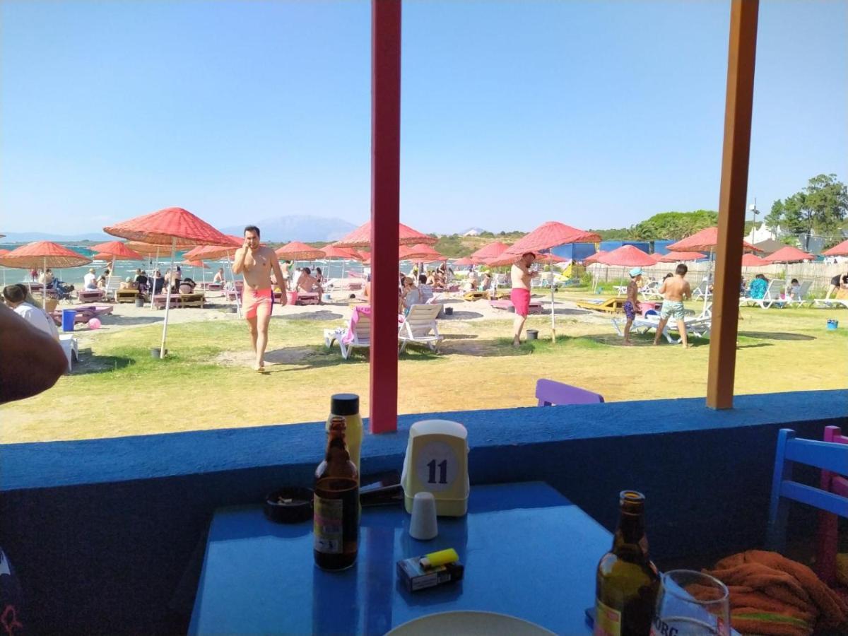 Cesme Burcu Sitesi Yaman Villa Exteriör bild