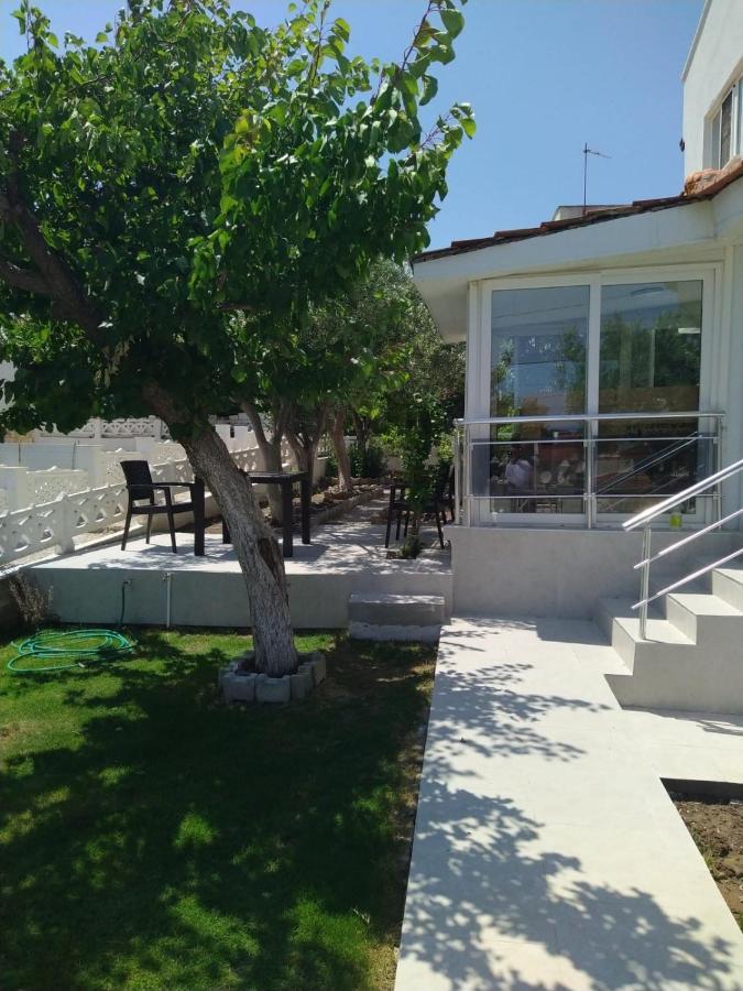 Cesme Burcu Sitesi Yaman Villa Exteriör bild