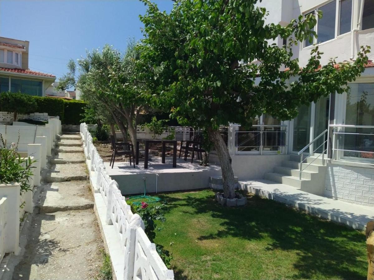 Cesme Burcu Sitesi Yaman Villa Exteriör bild