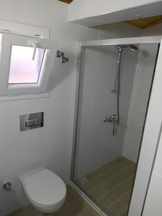 Cesme Burcu Sitesi Yaman Villa Exteriör bild