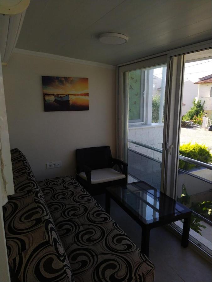 Cesme Burcu Sitesi Yaman Villa Exteriör bild
