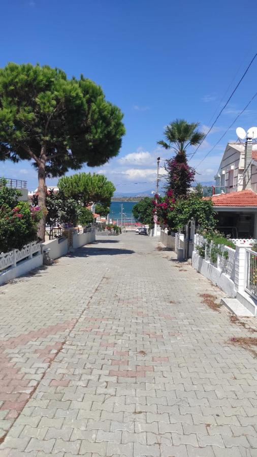 Cesme Burcu Sitesi Yaman Villa Exteriör bild